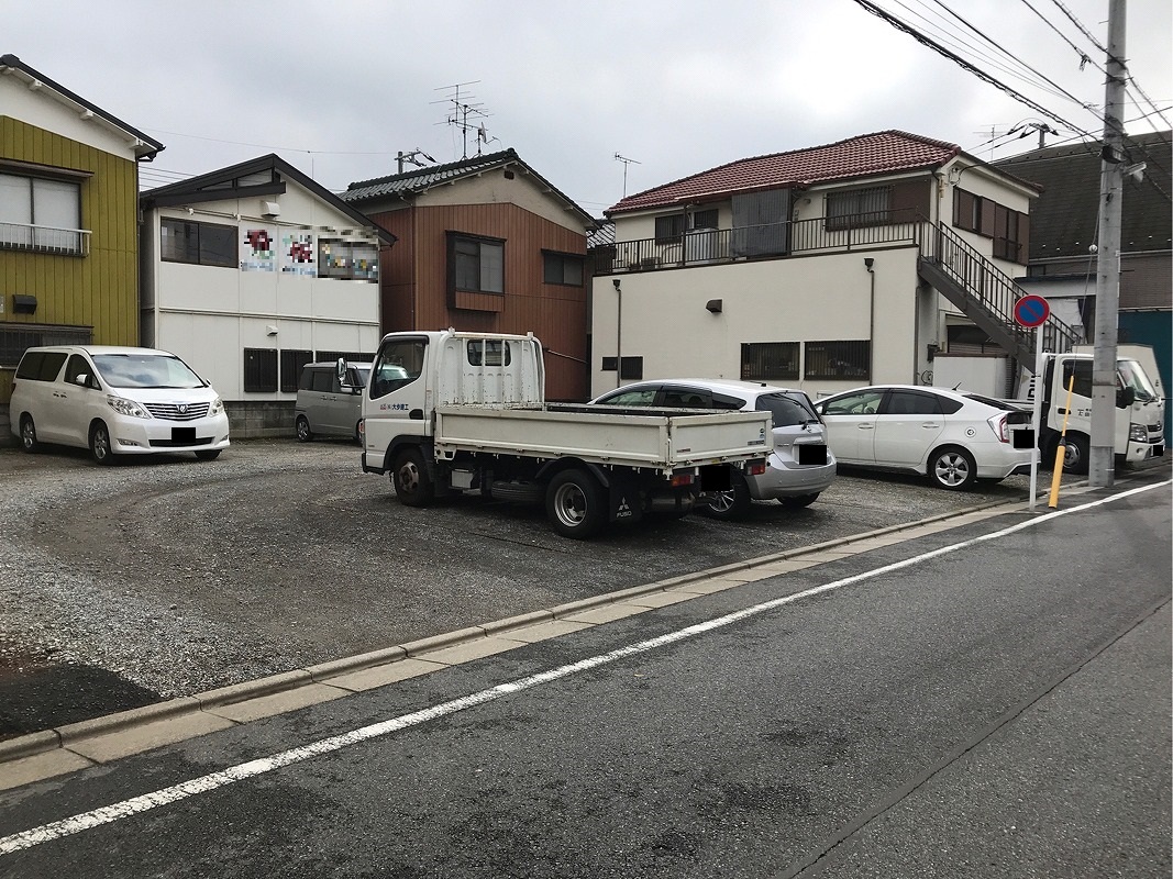 足立区加賀１丁目　月極駐車場